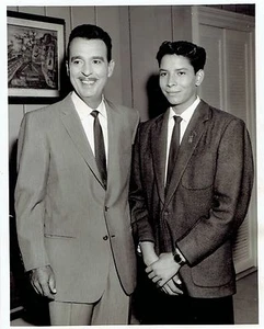 1964 Original NBC Photo by GERALD SMITH Christmas show host Tennessee Ernie Ford - Picture 1 of 2