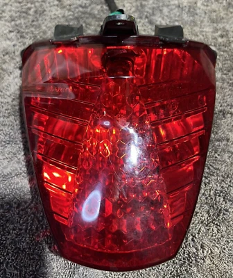 Luz trasera honda cbr 250r 2012 mc41 lámpara de freno de parada OEM 08 09 10 11 Foto 1 de 4
