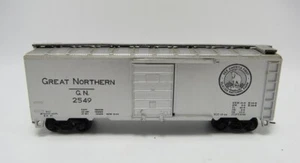 Roundhouse HO Scale Great Northern Box Car w/Kadee Couplers - NICE! - Picture 1 of 1