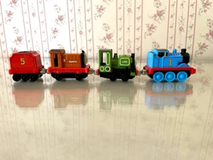Thomas Take & Play Druckguss-Züge Thomas Luke Rusty James - 4 Stück - Bild 1 von 7