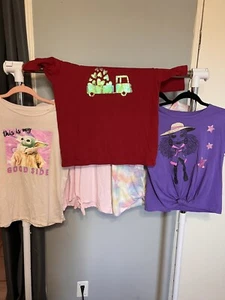 Lot Of 5 Girls T Shirts Size XL With ☆ Wars And LOL *SEE PICS* - Picture 1 of 6