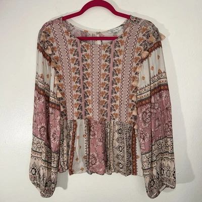 Top AE Talla L Rosa Floral Rayas Campesino Boho Borlas Peplum Floral Bordado Foto 1 de 4