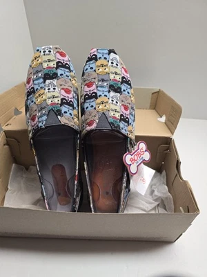 Bobs Skechers For Cats 10 Scratch Party Slip On Shoes Memory Foam. New With Box - Image 1 of 4