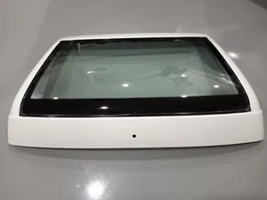 1993 GEO METRO XFI REAR HATCH LID GLASS trunk lid WHITE - Picture 1 of 8