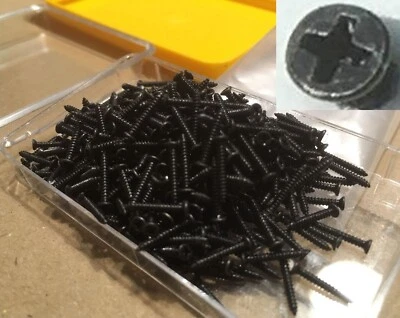 Screws for Old Trix H0 Tracks, 1.1oz Over 300 Piece - Image 1 of 4