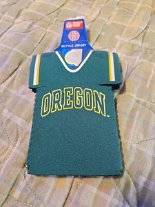 OREGON DUCKS 12oz JERSEY Flat Bottle Koozie Holder Cooler BASEBALL  - Picture 1 of 2