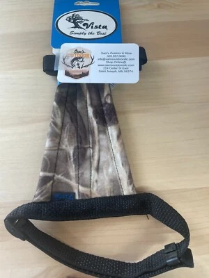 Vista Cam-buckle Fleece Archery Armguard Short 7.25" Model 4135 - Image 1 of 3