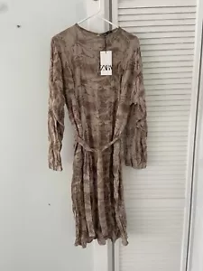 Zara Jacquard Midi Tie Waist Crinkle Detail Kleid, Größe L, Neu mit Etikett - Bild 1 von 4