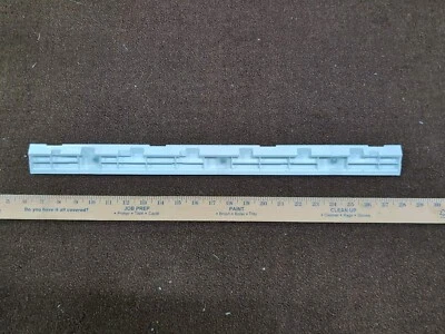 Soporte de montaje de plástico para consola secadora de gas Whirlpool Cabrio 8558863 WGD6200SW2 Foto 1 de 4