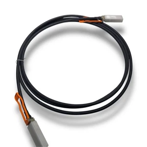 Cable de conexión directa único de cobre pasivo 3M Cisco QSFP-H40G-CU3M 40GBASE-CR4 - Imagen 1 de 13