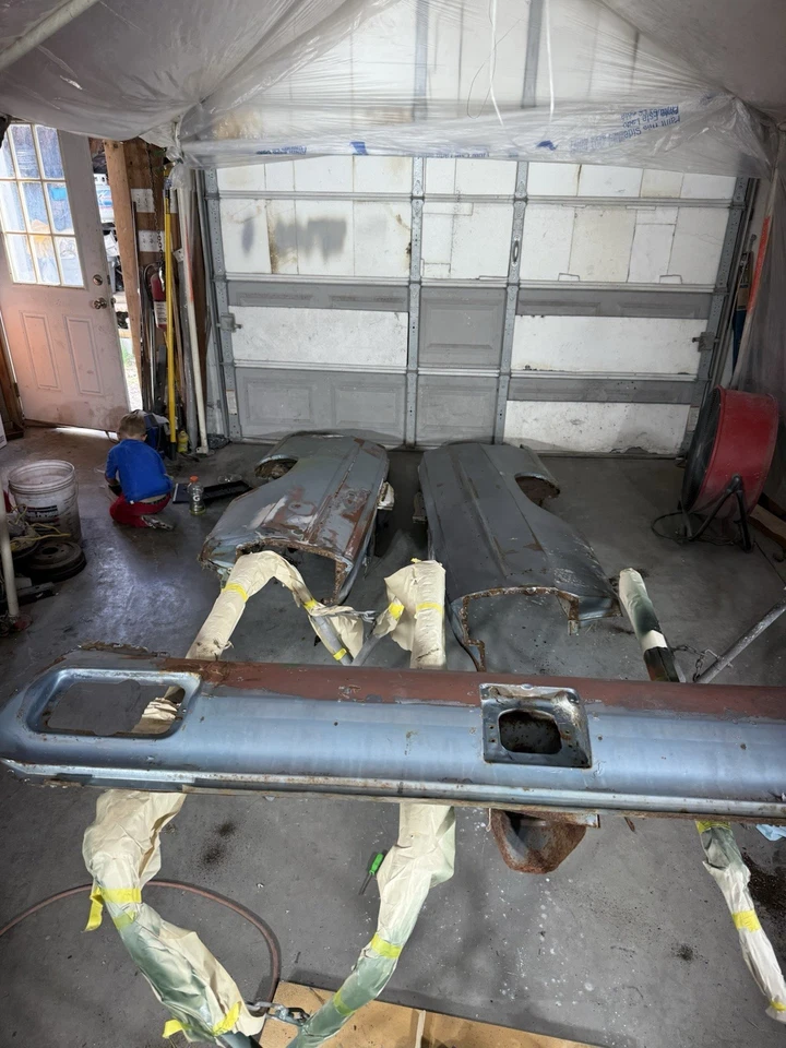 Ford Fairlane Sports 1965 cupé HT panel de luz trasera sólido entre cuartos Foto 1 de 4