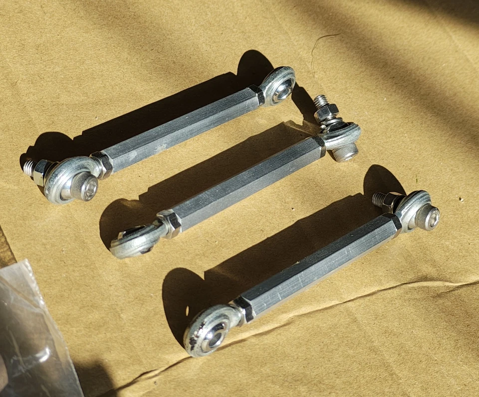 Enlajes laterales triple carburador Weber DCOE 40 45 1970-83 Datsun 240z 260z 280z Foto 1 de 1