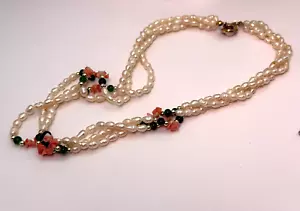 Vintage Necklace Pearl Coral and Jade Natural Stone Beaded Rope Gold Metal - Picture 1 of 9