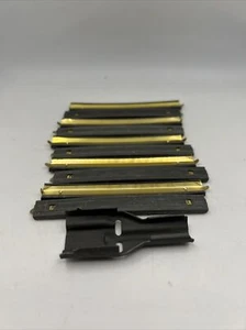 USGI STRIPPER CLIPS WITH SPOON 5.56/.223/300BLK LOT OF 10 w/Speed Loader - Picture 1 of 1