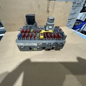 Land Rover Discovery 300 tdi interior fuse board with fuses Amr5420 (b) - Picture 1 of 6