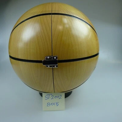 Audemars Piguet Shaquille O'Neal Limited Madera Cesta-Bola Reloj Caja y Caja Exterior Foto 1 de 4