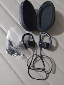 WRZ BLUETOOTH EARBUDS WITH CASE🌟 - Picture 1 of 4