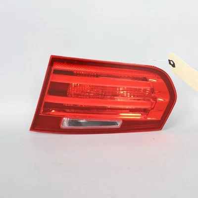 BMW 320i 328i 335i 2012-2015 luz trasera derecha montaje tapa 63217372794 OEM usado Foto 1 de 4