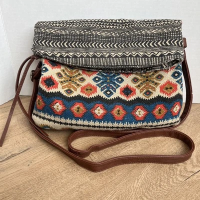 Cartera Boho Moderna Azteca del Suroeste Plegable Ajustable Correa de Cuero Vegano Cremallera Foto 1 de 4