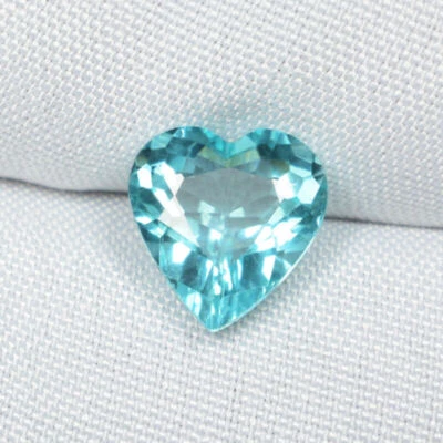 1,35 ct MIND SOPLING BONITO APATITA NATURAL AZUL VERDE - Corazón Ver Vdo RC Foto 1 de 2