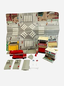 Tomy Tomica Hypercity Rescate Edificio Figura Tren Comestibles Construcción Mapa Varios - Imagen 1 de 8