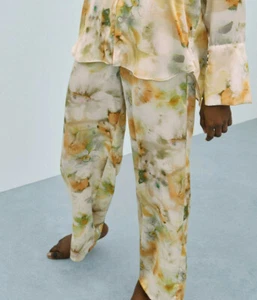 PANTALONES LARGOS ZARA PIJAMA CORBATA TINTE BATIK VERANO IMPRESOS PANTALONES - Imagen 1 de 4
