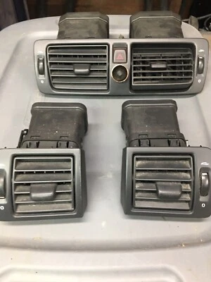 Volvo S40 2007 juego de centavos de tablero central y lateral Foto 1 de 4