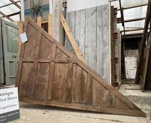 ANTIKE KIEFER WANDVERKLEIDUNG / Treppe, GOTISCHES SCHLOSS / HERRSCHAFTSHAUS - GEBORGEN - Bild 1 von 16