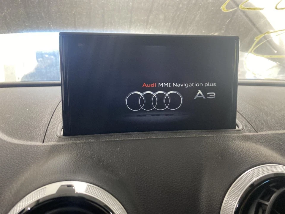 Pantalla a color Info-GPS-TV para AUDI A3 1012864 15-17 Foto 1 de 4