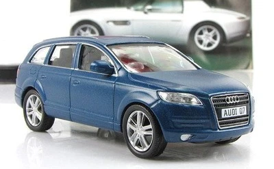 Altaya 1: 43 奥迪 Q7 系列“超级跑车” — 第 1/3 张图片