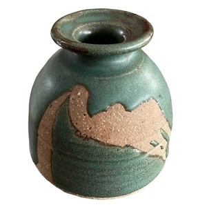 Handmade Stoneware Art Pottery Vase 3 1/4” Green Glazed Signed - Picture 1 of 7