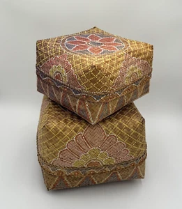 Hand Painted Square Rattan Lidded Nesting Boxes Baskets Set of 2 - Picture 1 of 9
