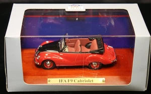 1953 IFA F9 Cabriolet Red and Black 1:43 Diecast Atlas DDR Auto Kollektion - Picture 1 of 10