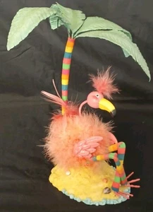 Gekitzelter rosa Flamingo unter der Palme Figur echte Federn *lesen - Bild 1 von 13