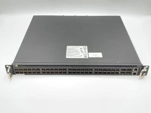 Quanta T3048-LY2R 48 Ports 10G SFP+ 40GbE-Switch mit 48 Ports Ethernet-Switch - Bild 1 von 7