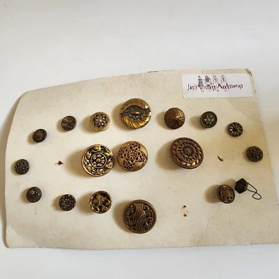 18 VINTAGE ORNATE ANTIQUE GOLDTONE METAL  UNUSUAL BUTTON LOT - Image 1 of 4