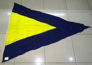 Military Royal Navy Signal Flag First Repeater Large Pennant ARROW(81X5CMS ) - Picture 1 of 5