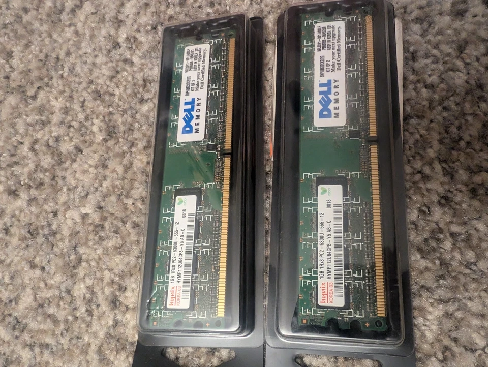 Kit de actualización de módulo de memoria Dell SNPU8622CK2/2G Foto 1 de 1