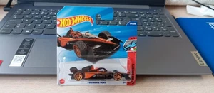 2025 HOT WHEELS - FORMULA E GEN3     SHORT CARD 1/64 APROX*NEW* - Picture 1 of 4