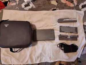 Toshiba Libretto 50CT Intel Pentium 75MHz 32MB RAM Port replicator w/ extras - Afbeelding 1 van 8