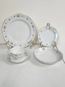 Primrose #6863 Fine China Japón ajuste de cinco piezas - Imagen 1 de 10