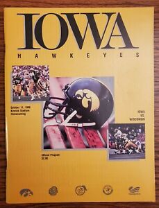 Iowa Hawkeyes Wisconsin Badgers Football Program 10/11 1986 Rick Bayless 2 TD
