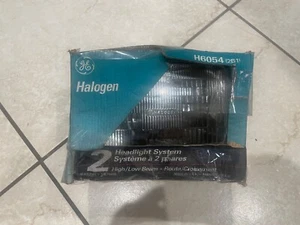 GE Halogen H6054 (2B1) High/Low Beam 12 V 65/35 Single Headlight System - Picture 1 of 6