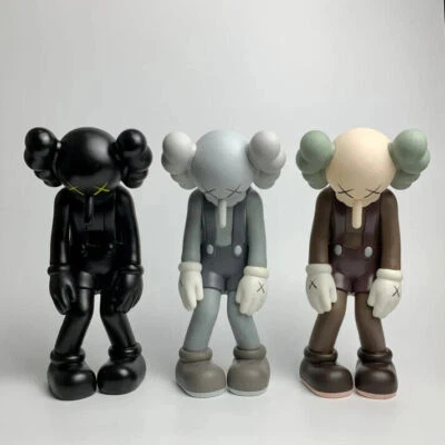 Kaws Small Lie Companion Figure 28cm - Image 1 of 4