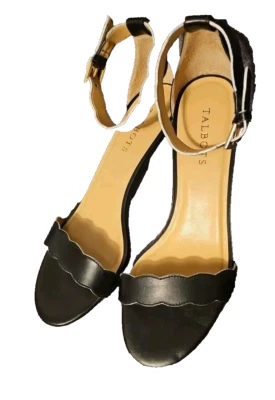 ZAPATO TALBOTs iNDIGO/MARFIL PILA VIEIRA Talla 9.5M KITTEN 2" Tacón Foto 1 de 4