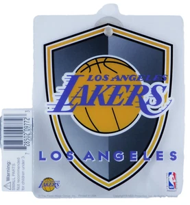 Insegna Finestra Appesa NBA Los Angeles LA Lakers Logo Plastica 5,5 x 4,5 Pollici NUOVA - Foto 1 di 2