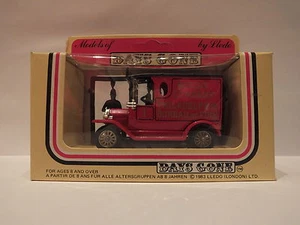 LLEDO DG06 028 1920 MODEL T VAN - RESCUE COMPANY PHILADELPHIA BUREAU OF FIRE #16 - Picture 1 of 1