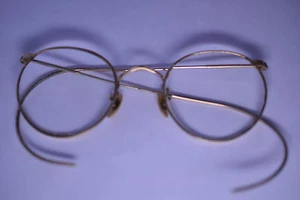 ANTIQUE 1920s AMERICAN OPTICAL AO 12K GOLD-FILLED EYEGLASSES MILGRAIN EDGE FRAME - Picture 1 of 9