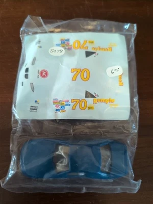 SCM 库存汽车微缩模型 #70 Rumple AC 火花塞模型套件全新无标签 — 第 1/2 张图片