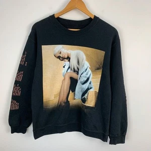 Ariana Grande Sweetener World Tour Sweatshirt Size Small Black Pullover Jumper - Picture 1 of 12